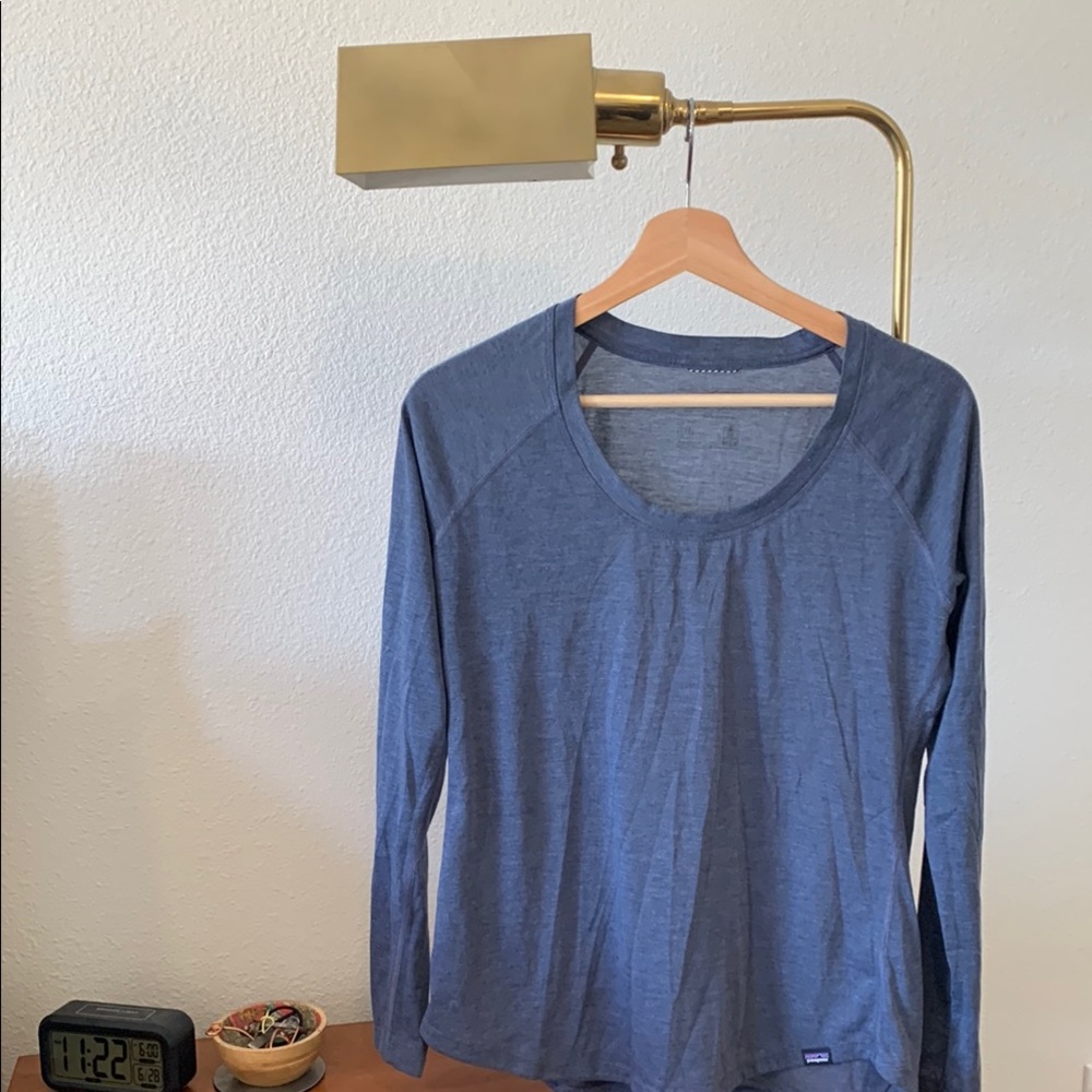 Patagonia Women's Slate Blue Capilene Cool Trail scoop neck, size medium